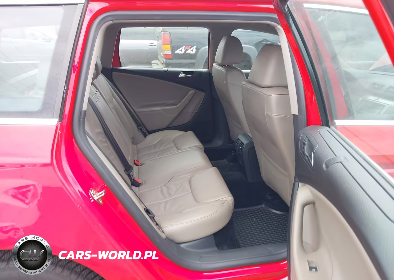 2008 Volkswagen Passat Lux VIN:WVWTK93C78E202446 - 8