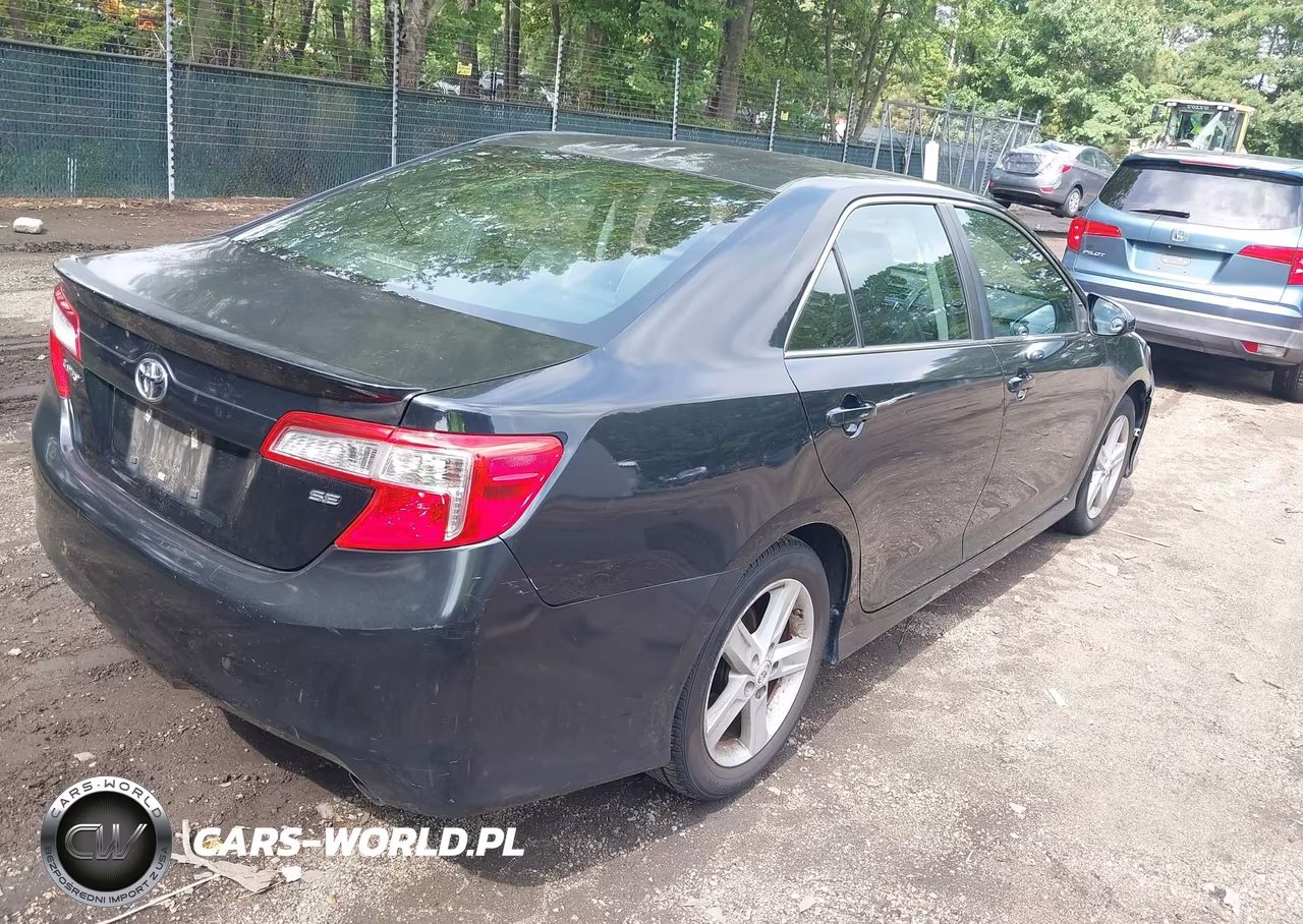 2012 Toyota Camry Se VIN:4T1BF1FK1CU069780 - 4