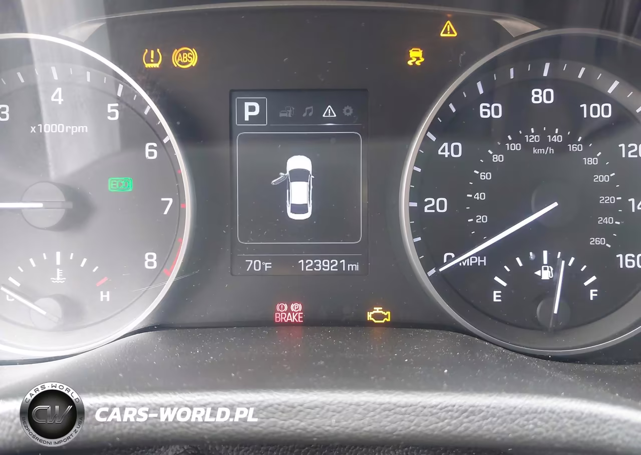 2018 Hyundai Elantra Sel VIN:5NPD84LF1JH240292 - 15