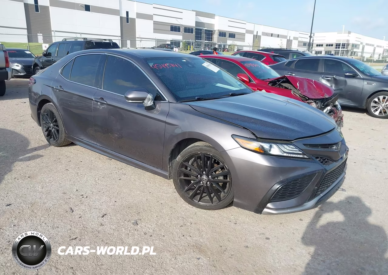 2023 Toyota Camry Xse – zdjęcie 1 z 17
