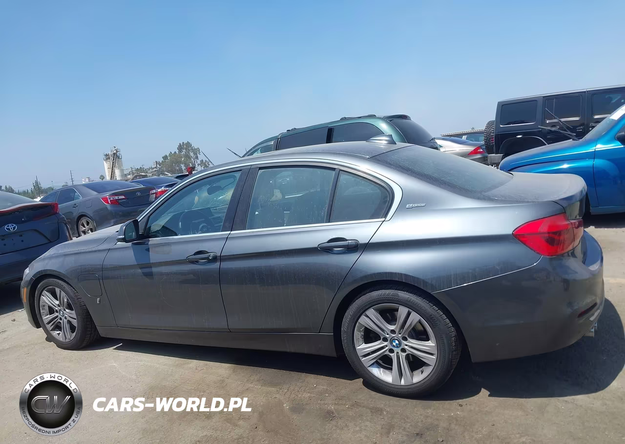 2018 BMW 330E Iperformance VIN:WBA8E1C5XJA755974 - 14