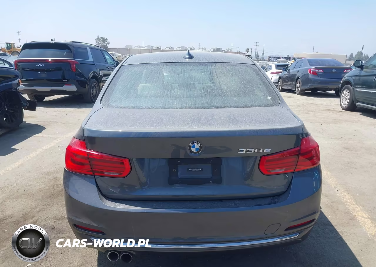 2018 BMW 330E Iperformance VIN:WBA8E1C5XJA755974 - 16