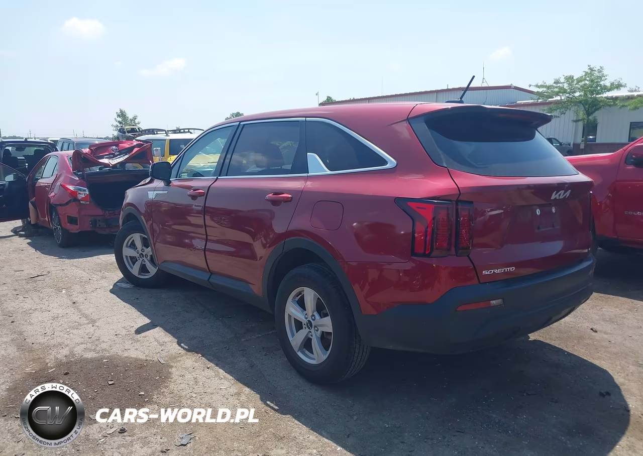 2023 Kia Sorento Lx VIN:5XYRG4LC8PG237064 - 3