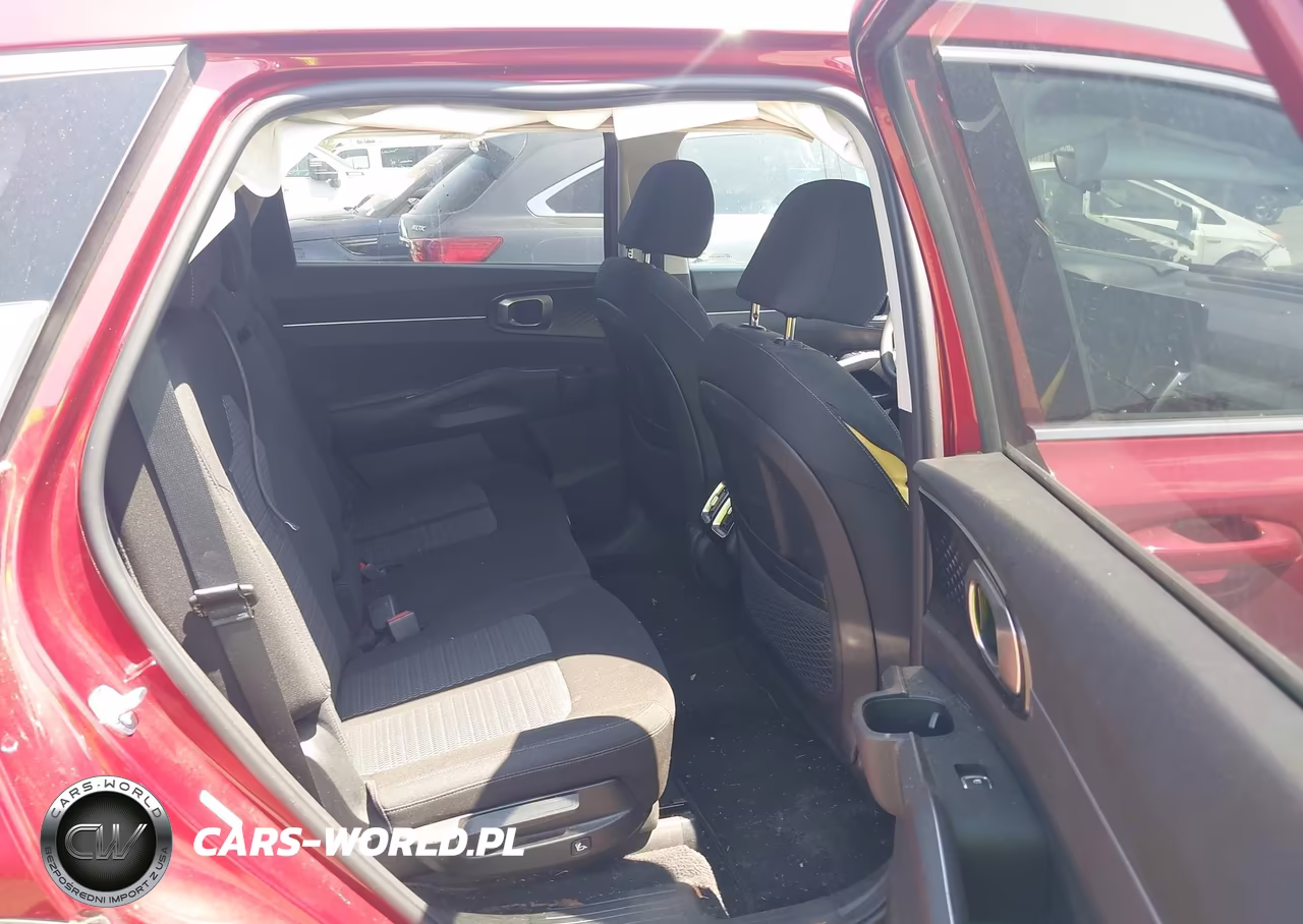 2023 Kia Sorento Lx VIN:5XYRG4LC8PG237064 - 8