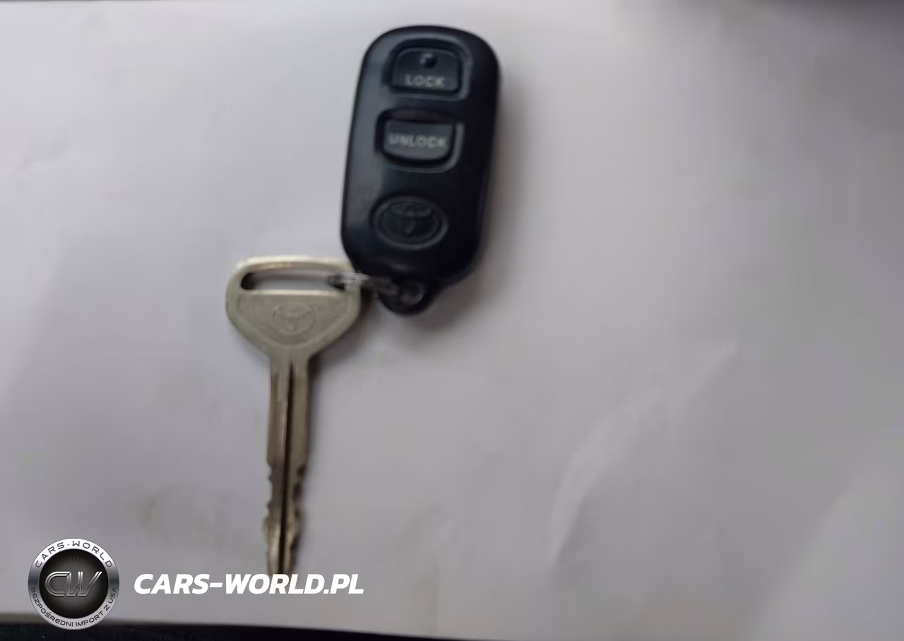 2004 Toyota Corolla S VIN:1NXBR32E34Z309612 - 11