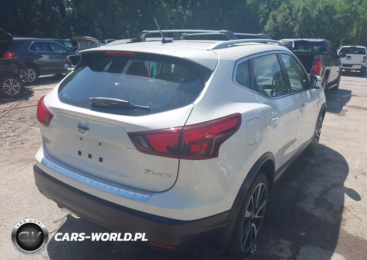 2018 Nissan Rogue Sport Sl VIN:JN1BJ1CR5JW293854 - 4