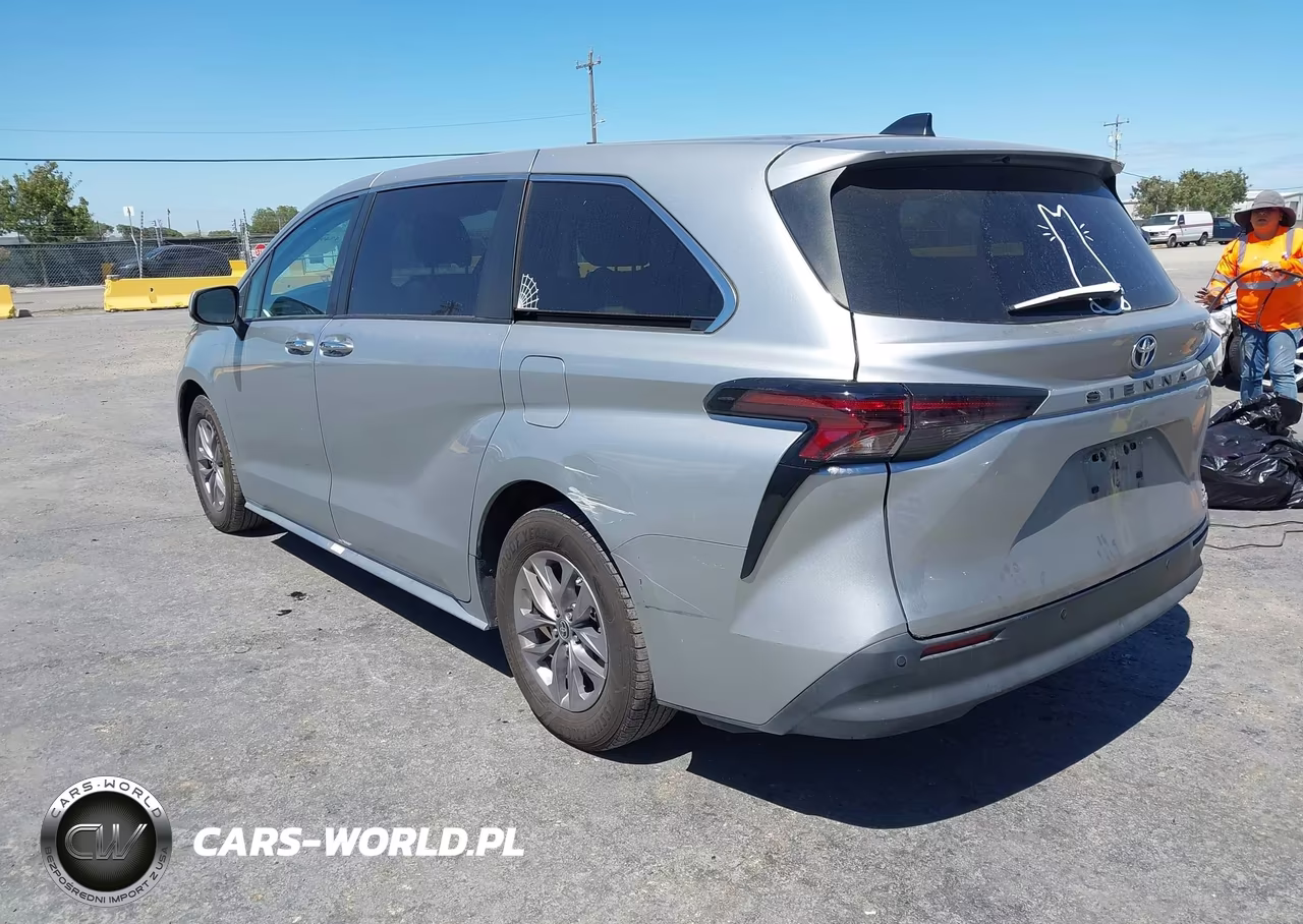 2023 Toyota Sienna Xle VIN:5TDYRKEC5PS165816 - 3