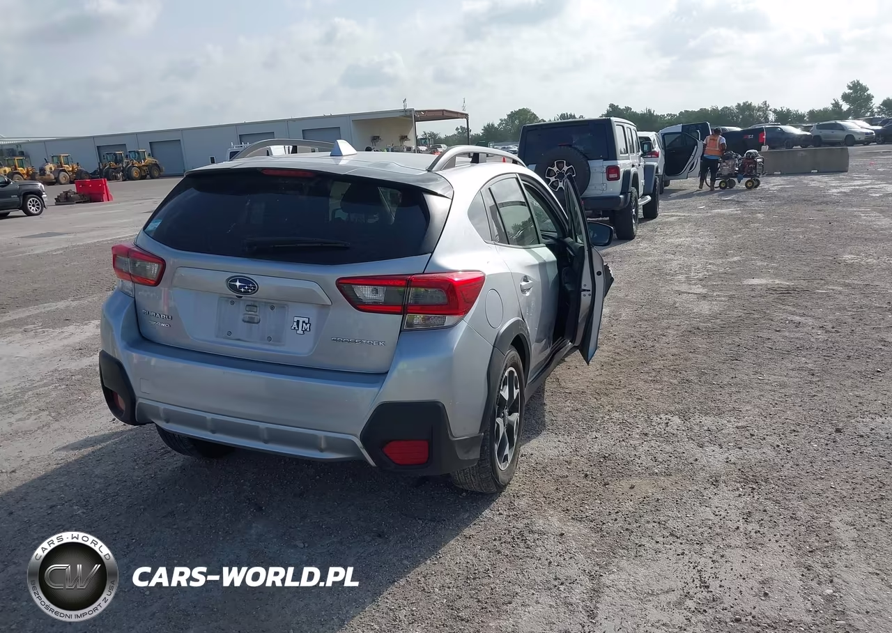 2020 Subaru Crosstrek Premium VIN:JF2GTAPC3L8264414 - 4