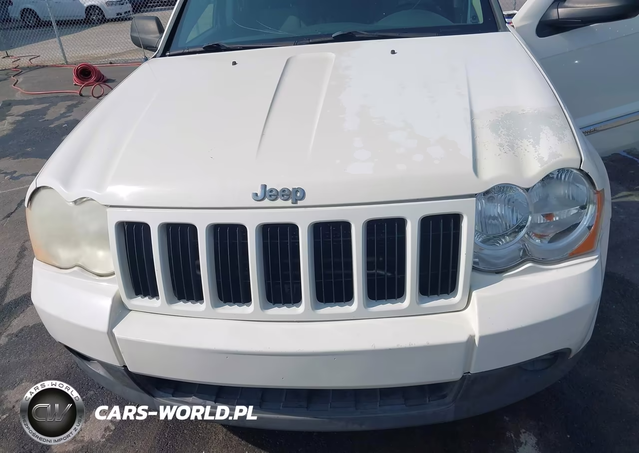 2010 Jeep Grand Cherokee Laredo VIN:1J4PS4GK1AC156422 - 6
