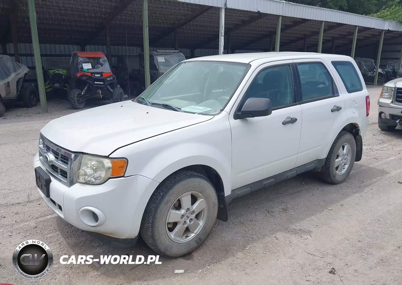 2010 Ford Escape Xls VIN:1FMCU0C76AKD46890 - 2