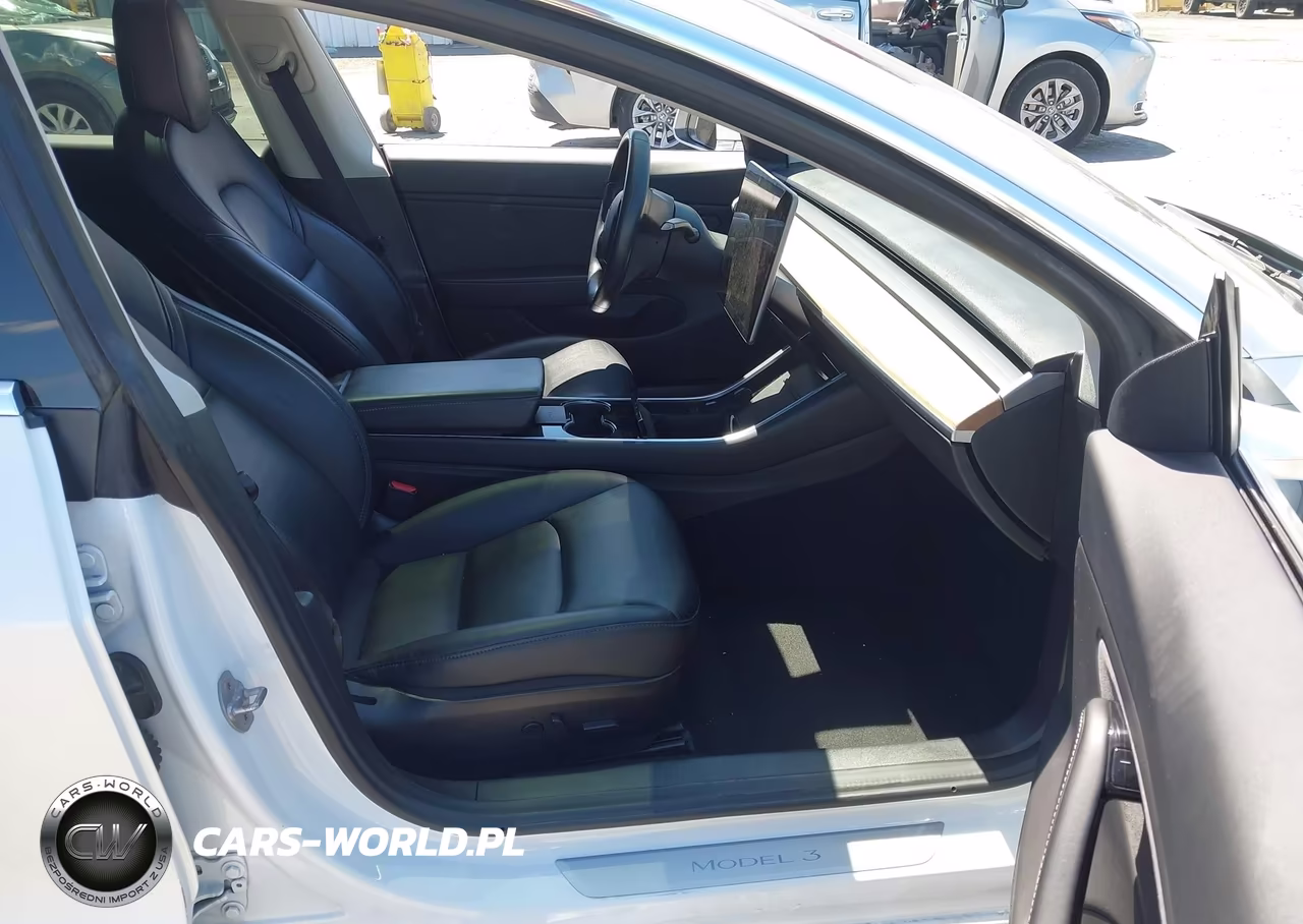 2018 Tesla Model 3 Long Range-Performance VIN:5YJ3E1EB9JF134104 - 5