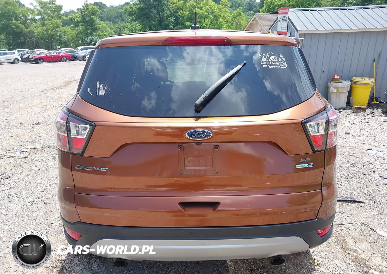 2017 Ford Escape Se VIN:1FMCU9GD2HUB75784 - 16