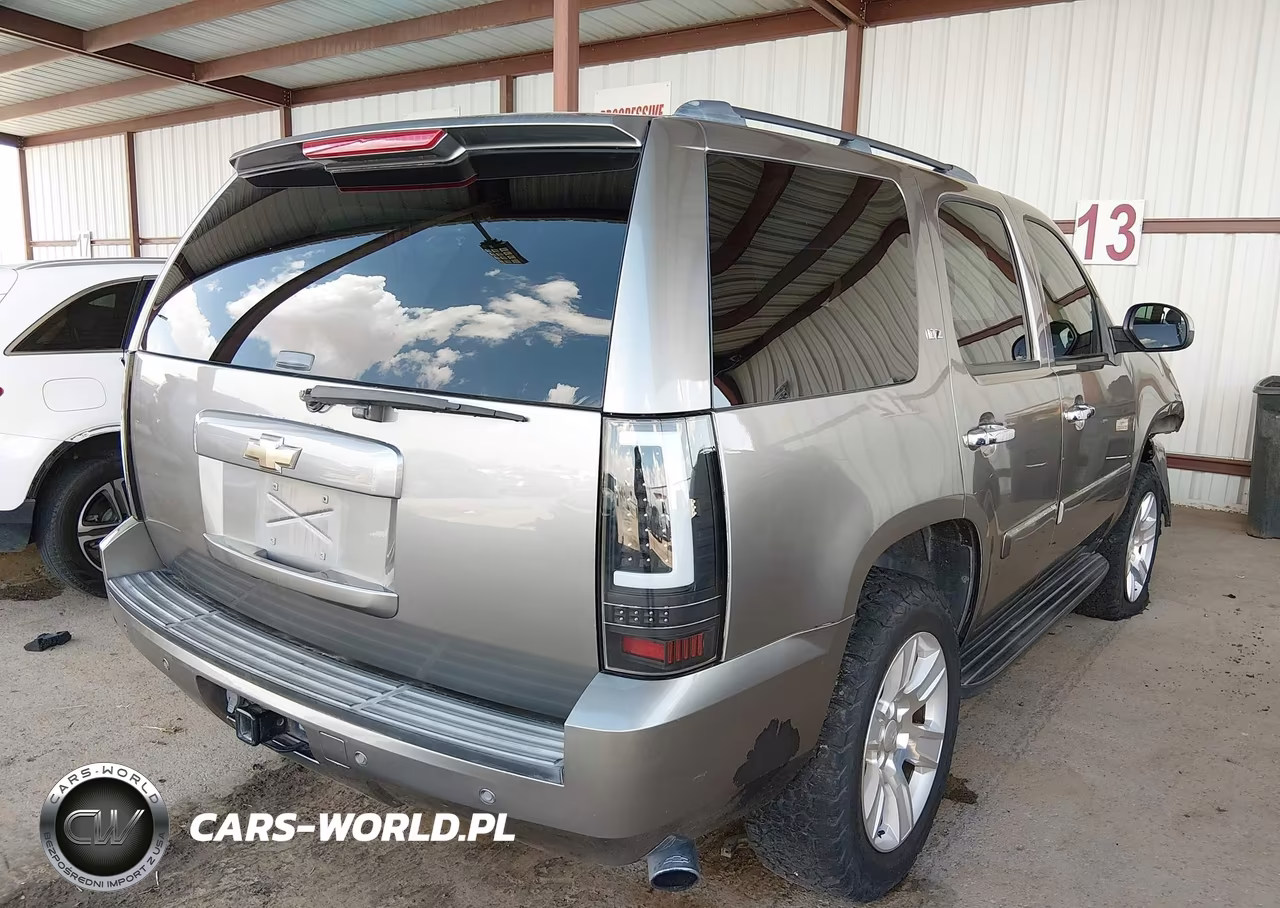 2008 Chevrolet Tahoe Ltz VIN:1GNFK13068R193310 - 4