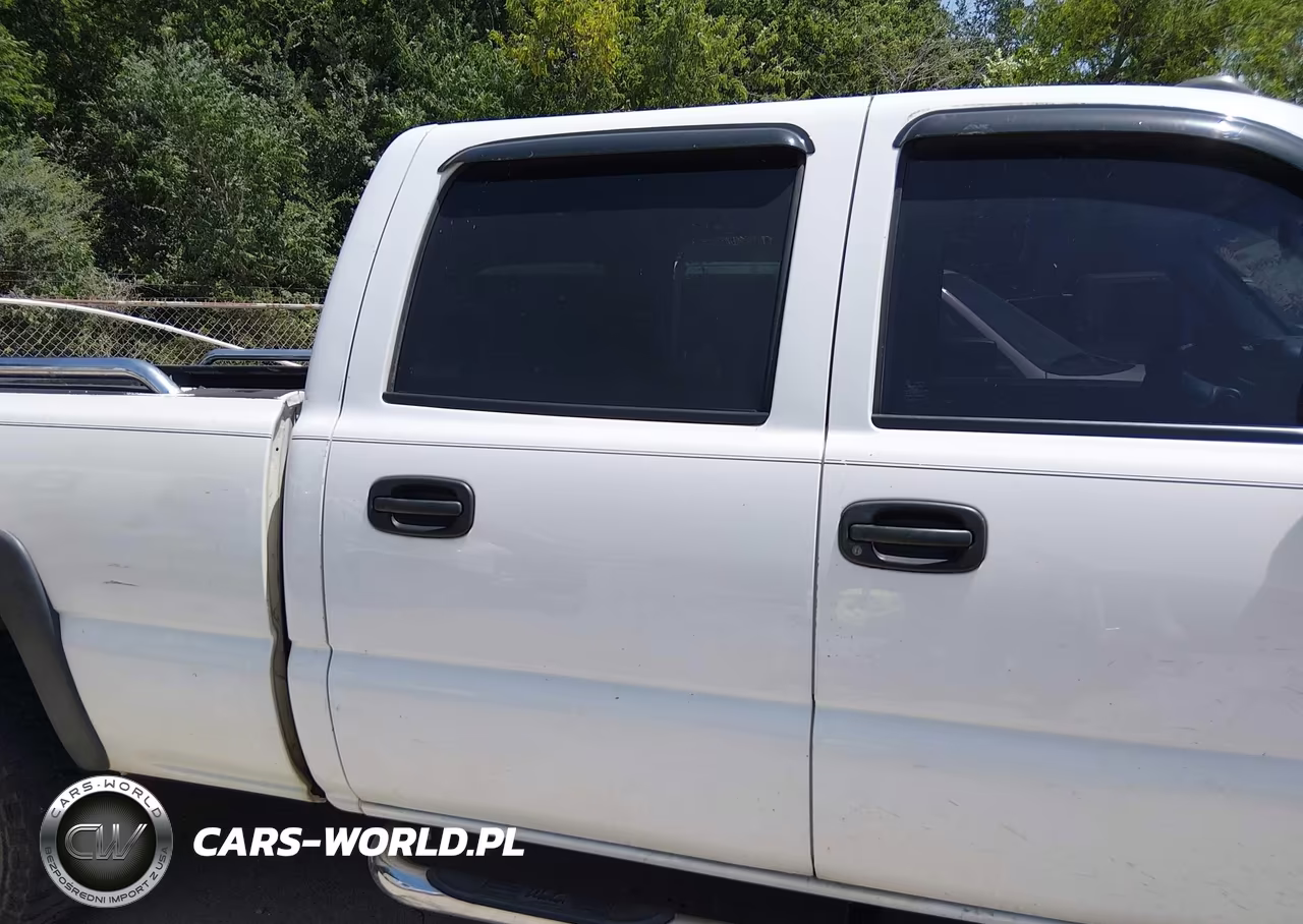 2002 Chevrolet Silverado 2500Hd Ls VIN:1GCHC23U92F127611 - 13