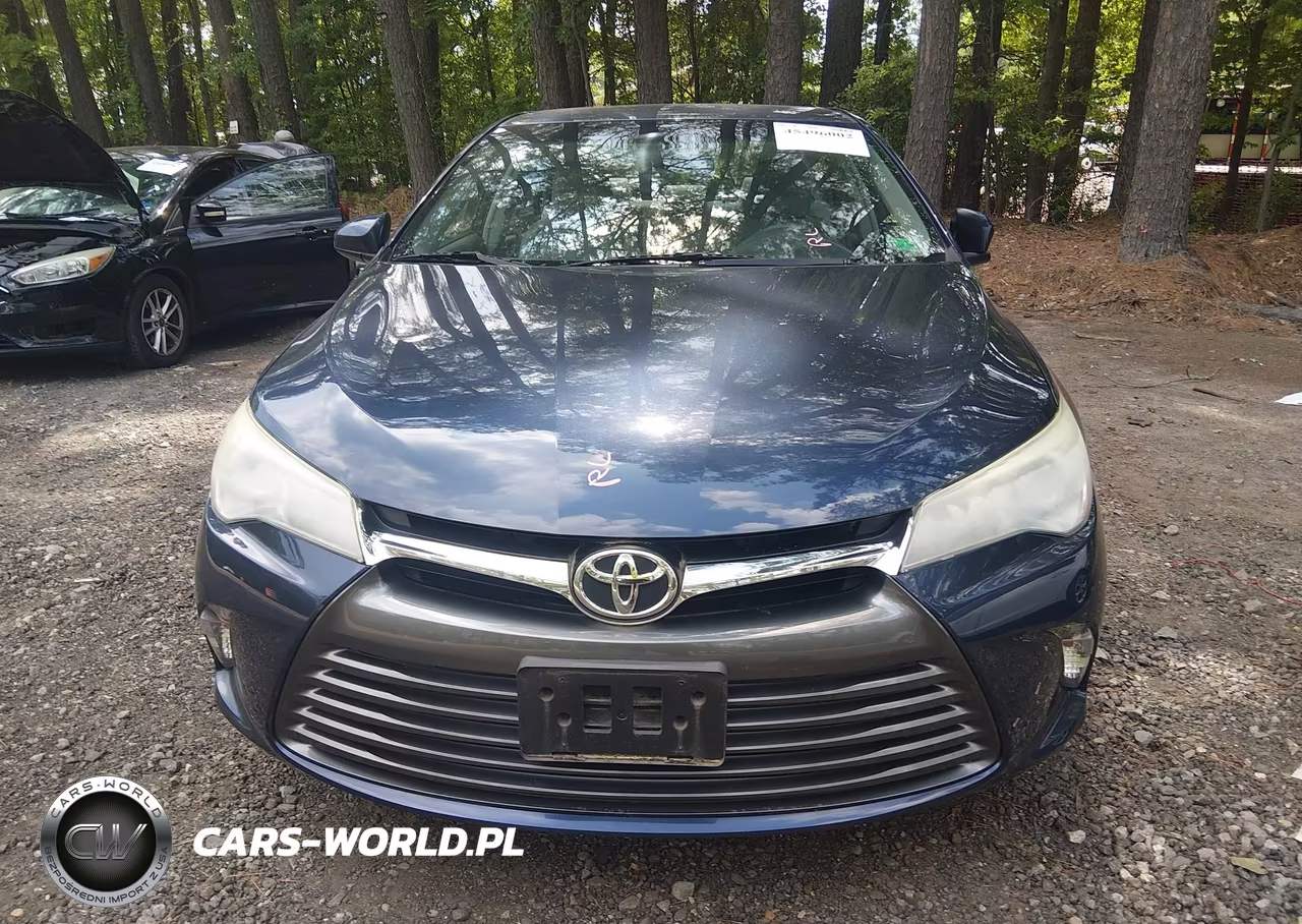 2016 Toyota Camry Le VIN:4T4BF1FKXGR537517 - 12