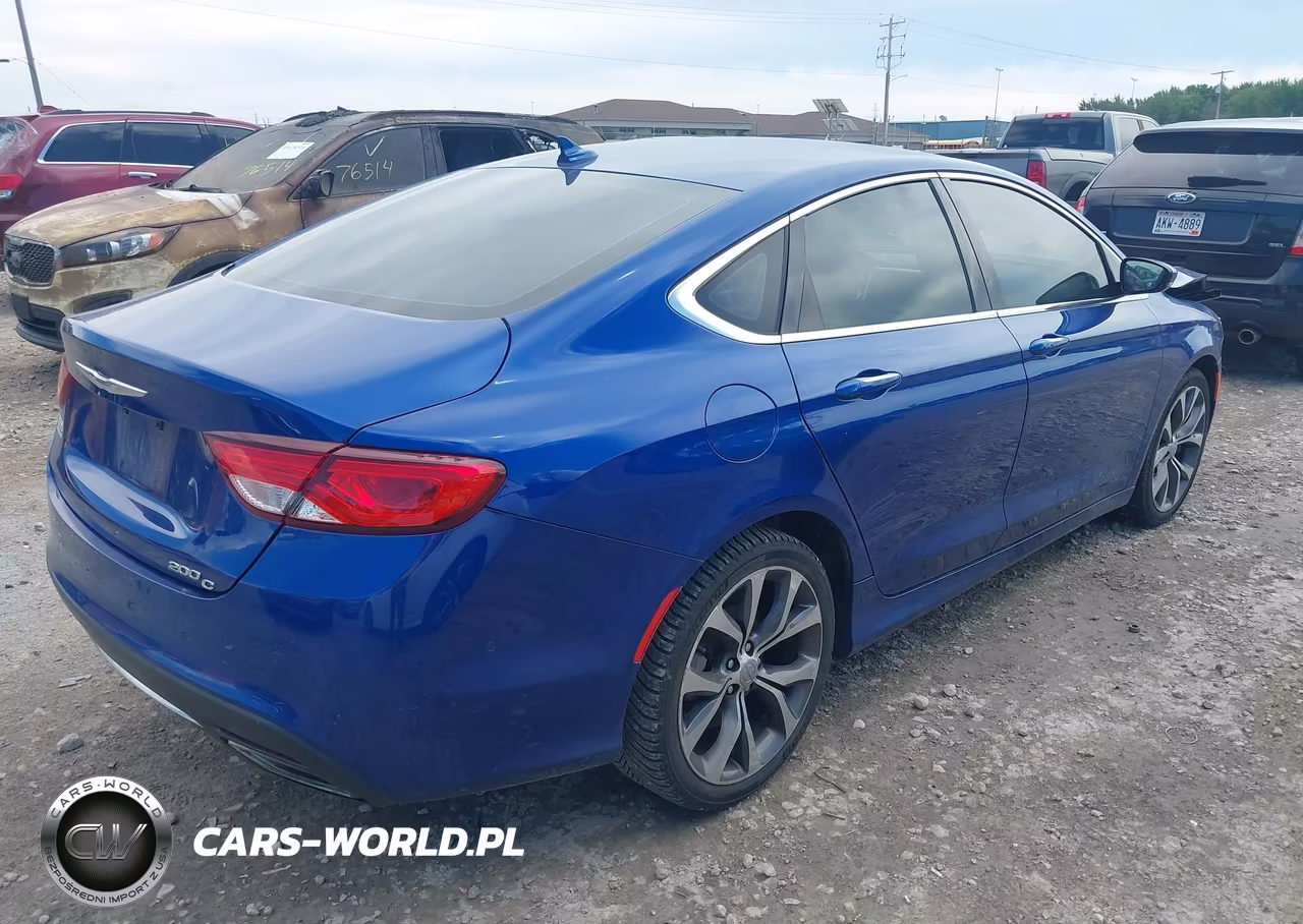2015 Chrysler 200 C VIN:1C3CCCCG5FN507507 - 4