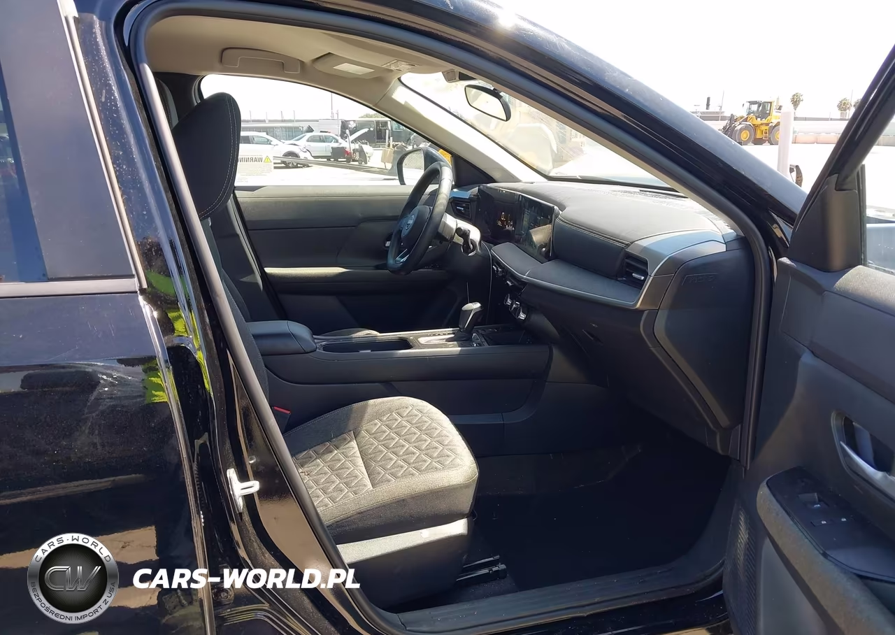 2025 Nissan Kicks Sv Fwd VIN:3N8AP6CA9SL396740 - 5