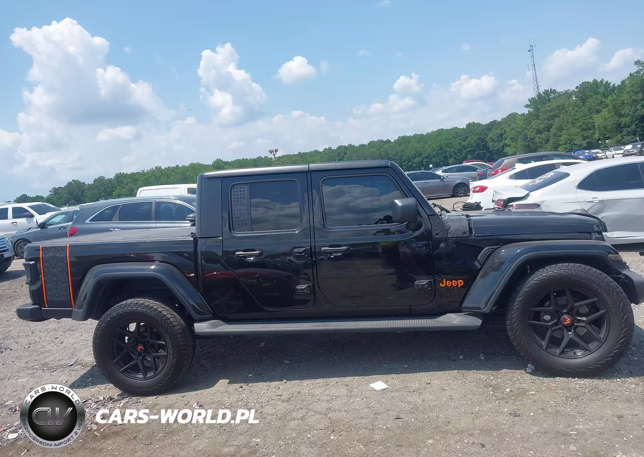 2021 Jeep Gladiator Overland 4X4 VIN:1C6HJTFG2ML504728 - 13
