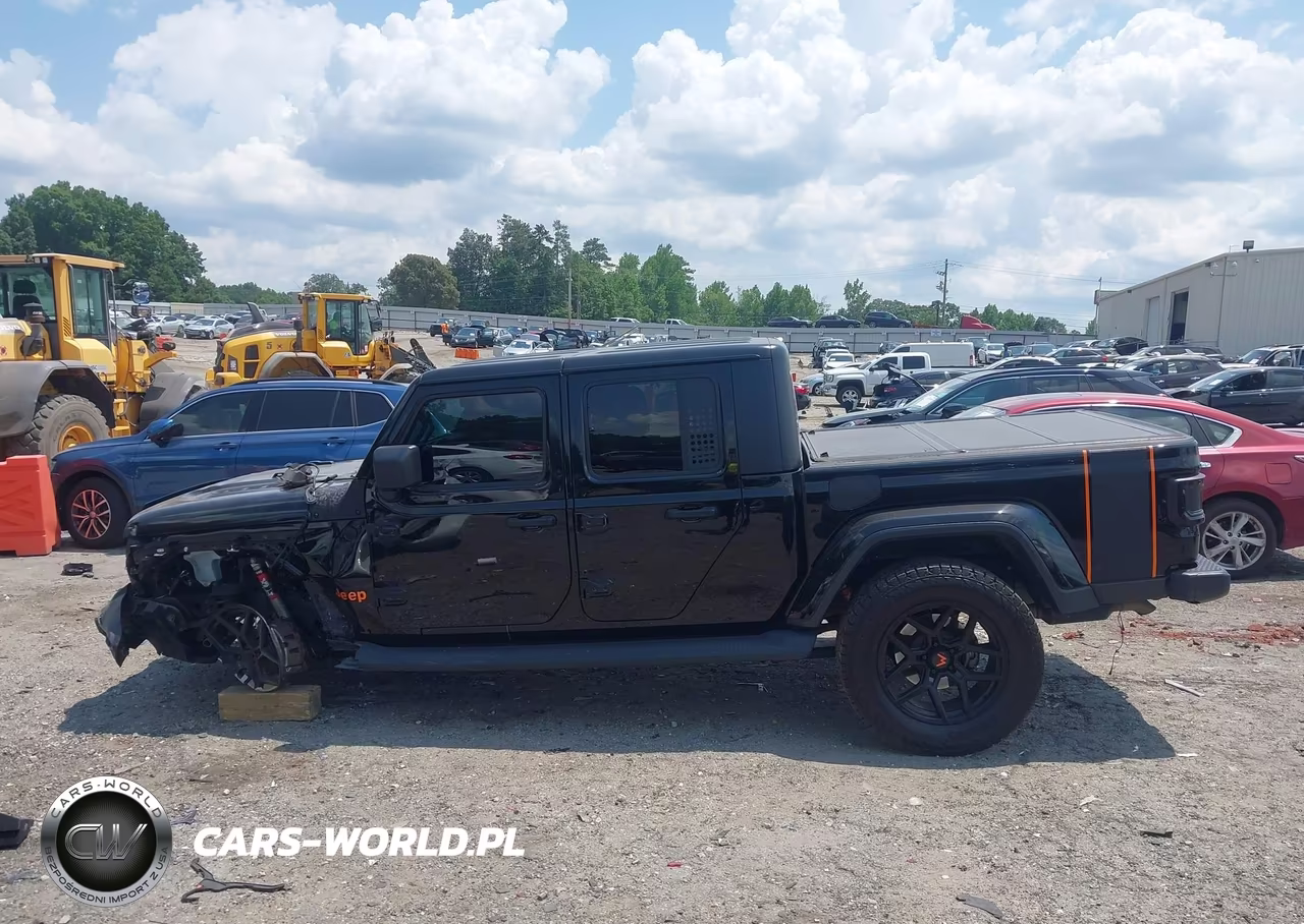 2021 Jeep Gladiator Overland 4X4 VIN:1C6HJTFG2ML504728 - 14