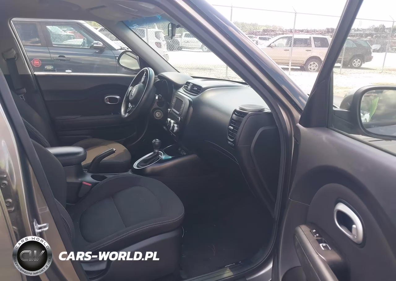 2018 Kia Soul VIN:KNDJN2A21J7567053 - 5