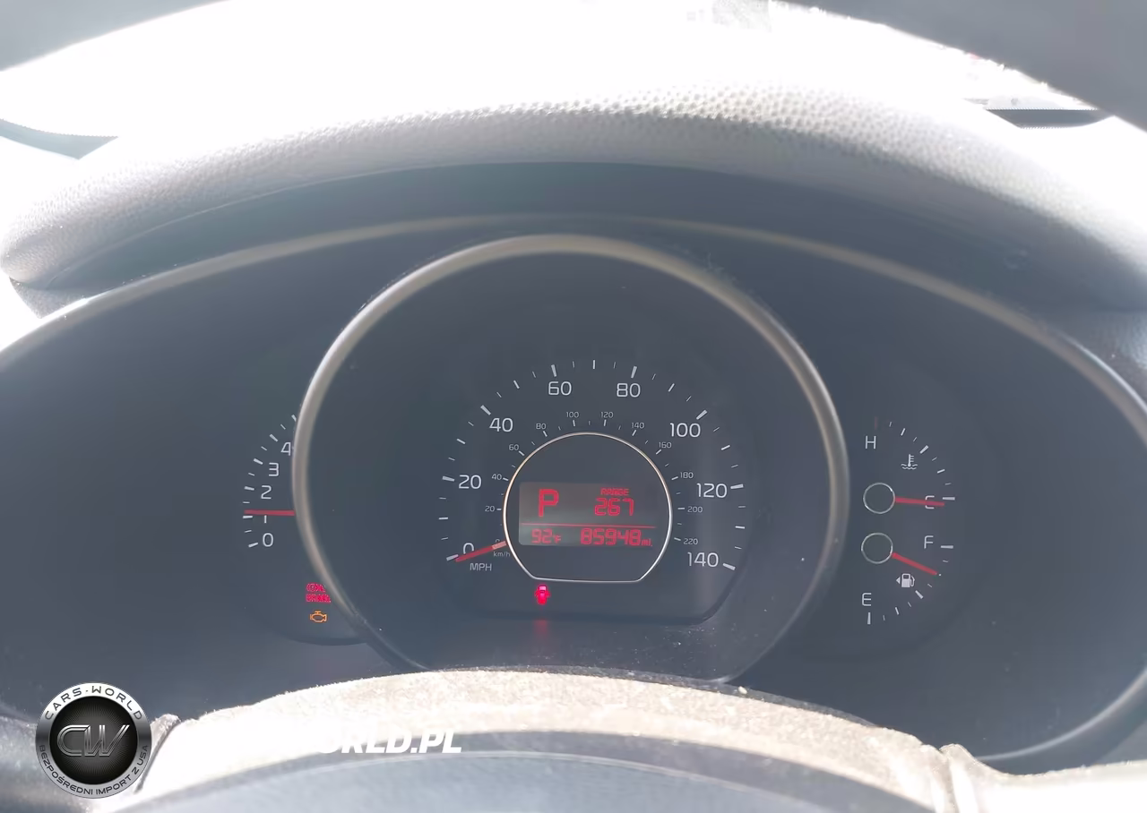 2018 Kia Soul VIN:KNDJN2A21J7567053 - 7