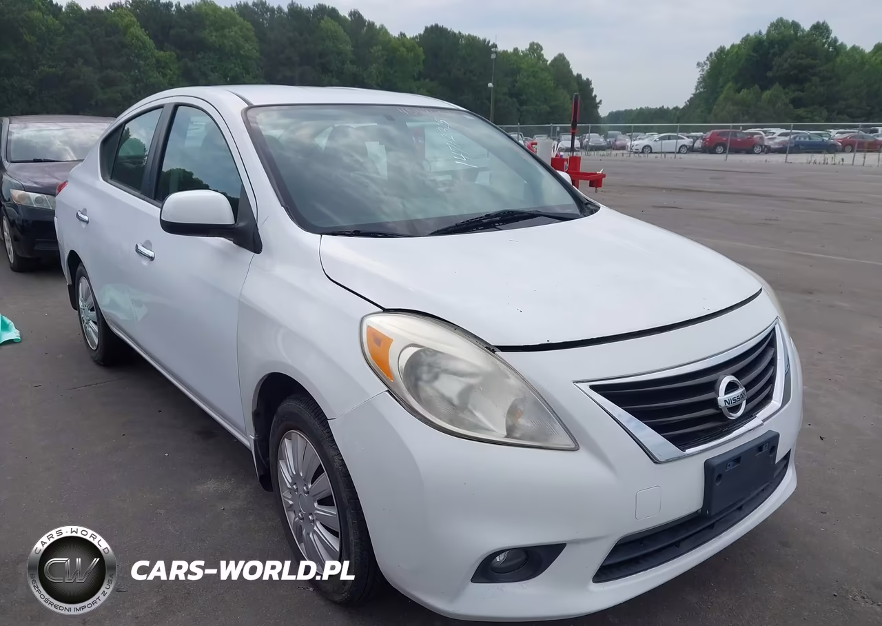 2012 Nissan Versa 1.6 Sv – zdjęcie 1 z 12