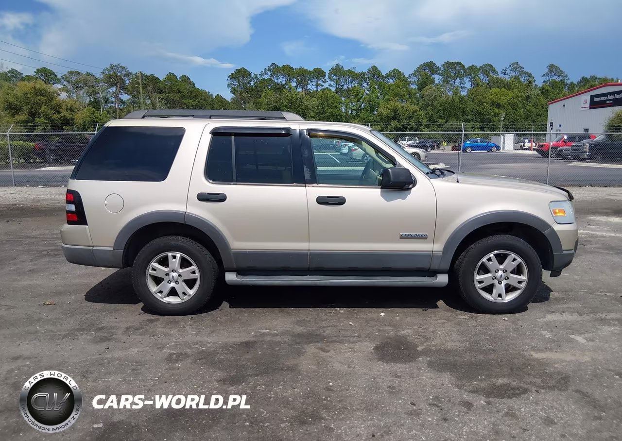 2006 Ford Explorer Xlt VIN:1FMEU73E66UA67662 - 13