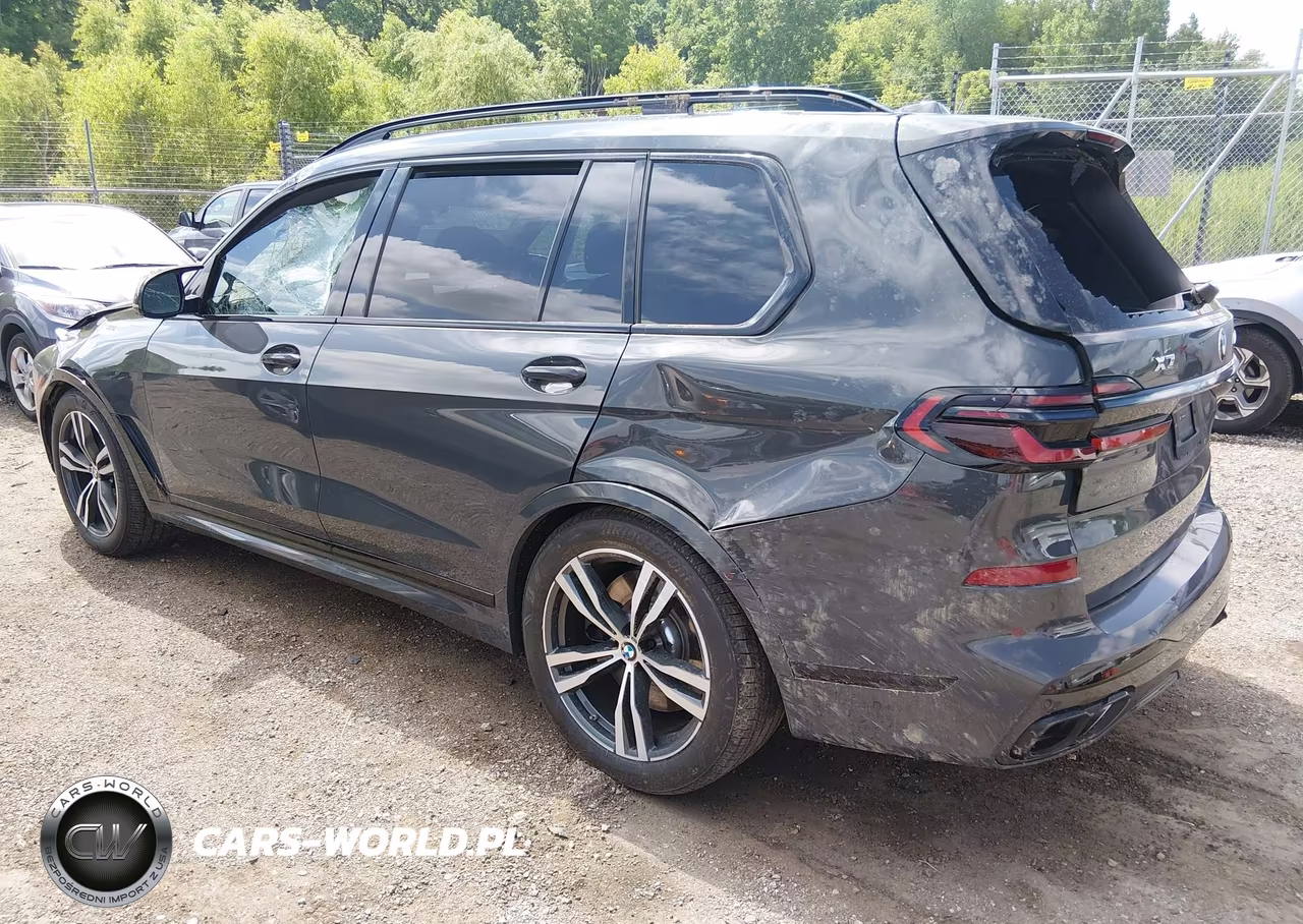 2026 BMW X7 M60I VIN:5UX33EM01T9300057 - 3