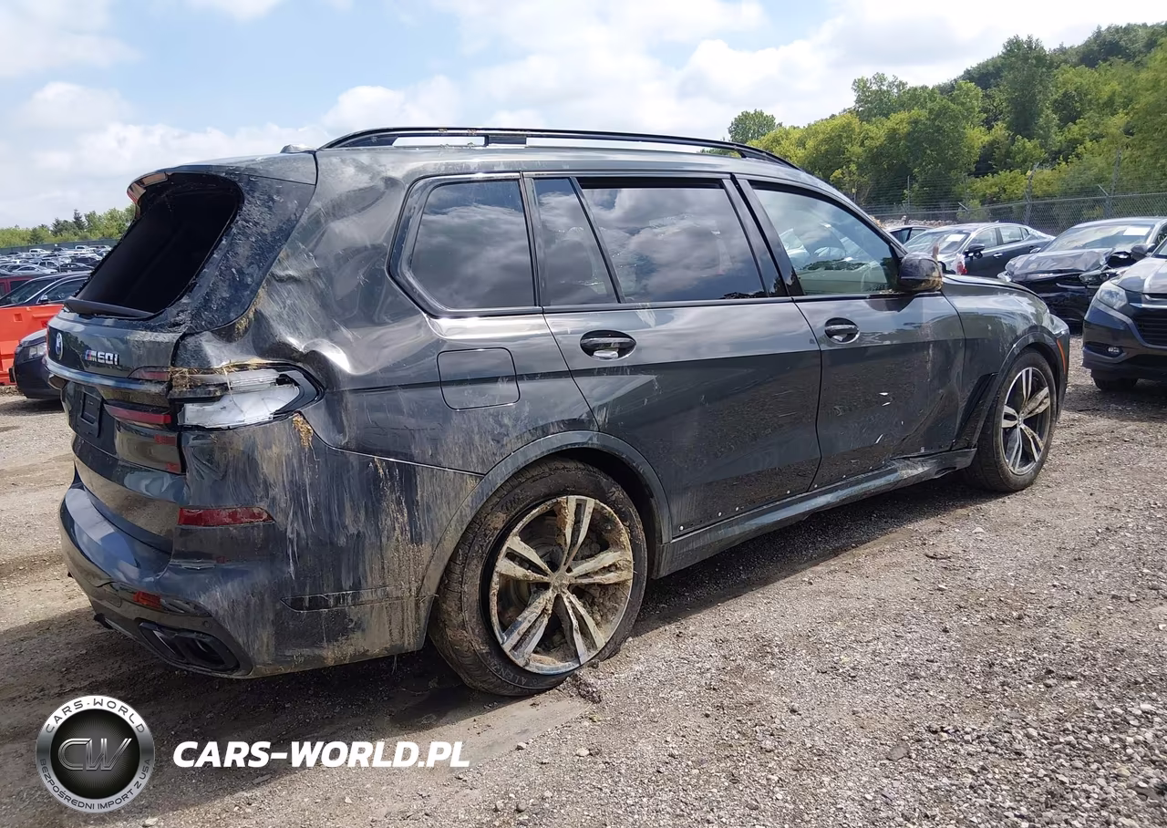 2026 BMW X7 M60I VIN:5UX33EM01T9300057 - 4