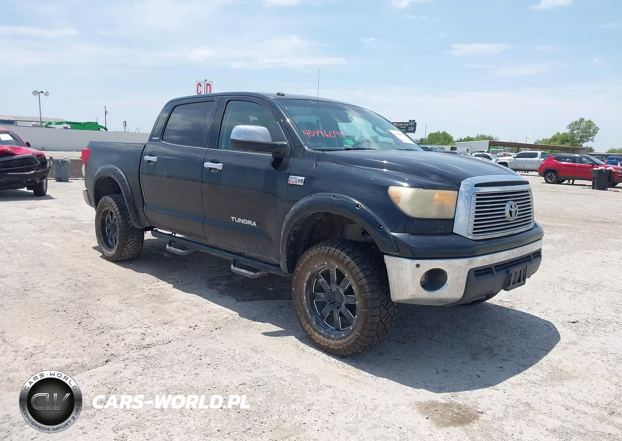 2013 Toyota Tundra Platinum 5.7L V8 – zdjęcie 1 z 17