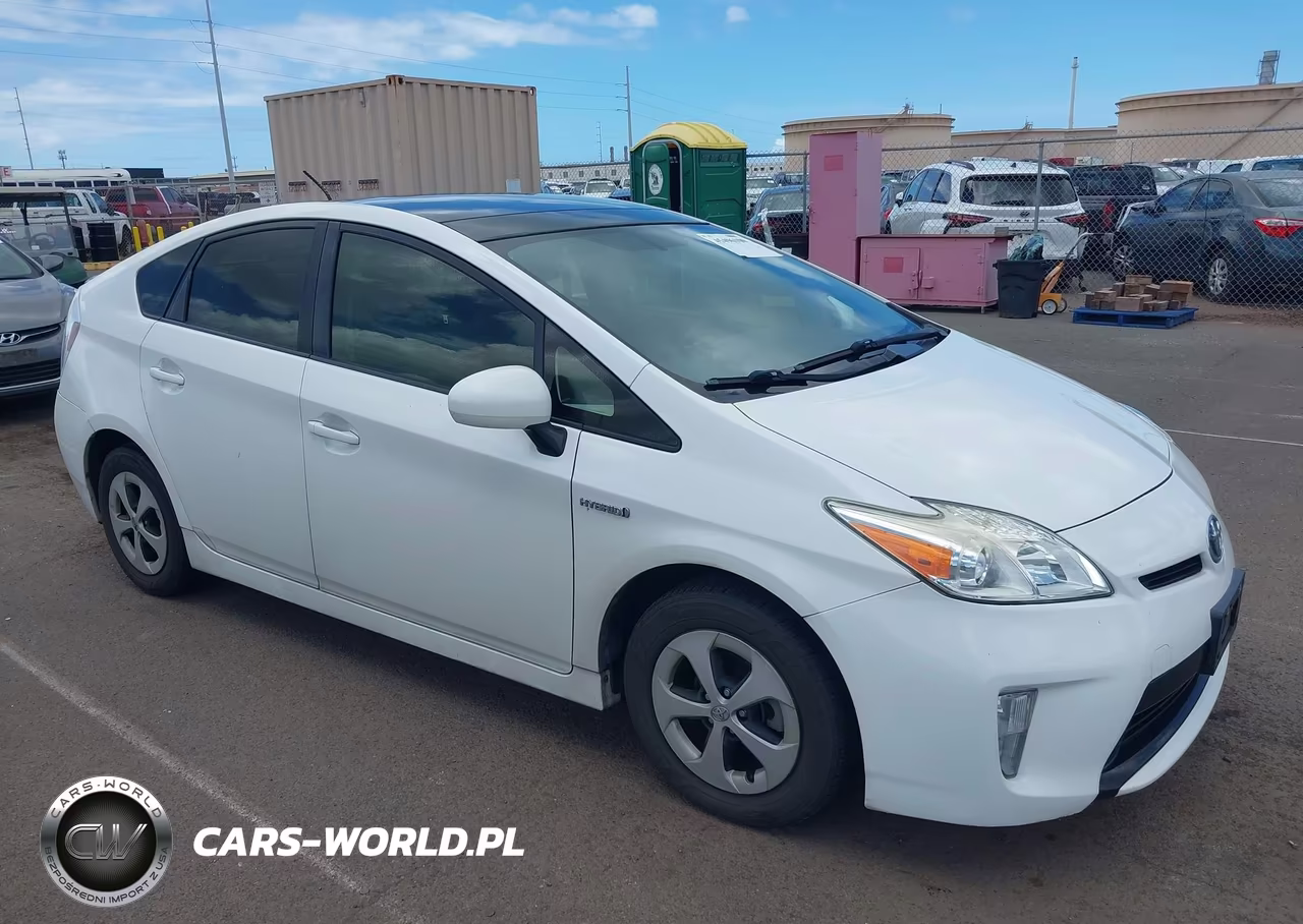 2013 Toyota Prius Four – zdjęcie 1 z 17