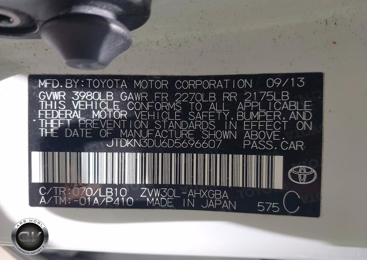 2013 Toyota Prius Four VIN:JTDKN3DU6D5696607 - 9