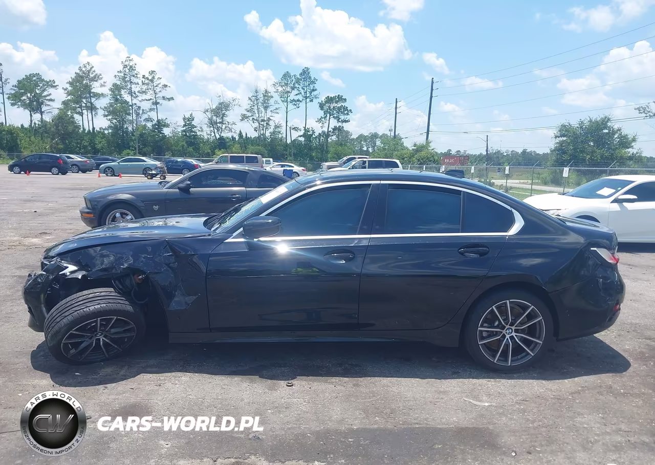 2020 BMW 330I VIN:3MW5R1J0XL8B18922 - 13