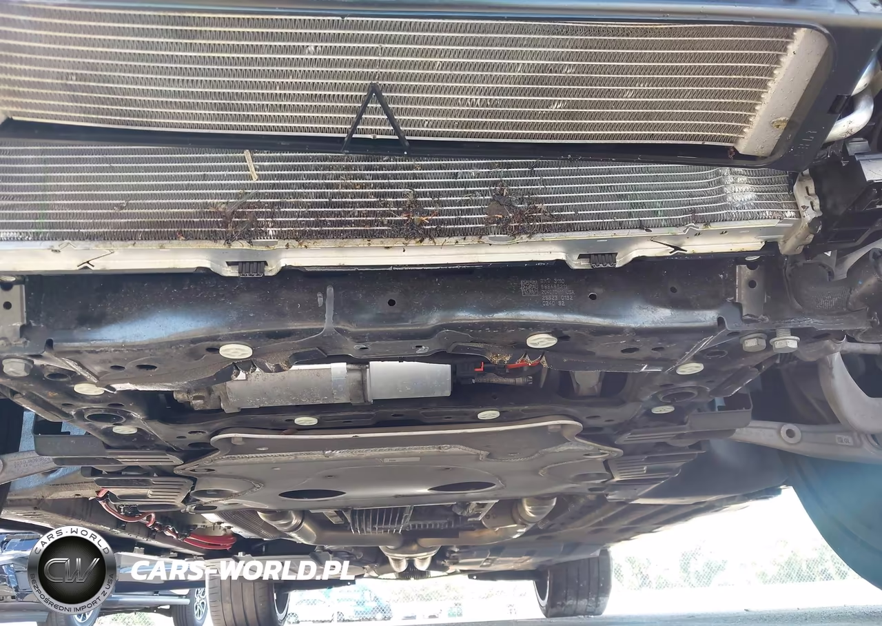 2024 BMW X6 M VIN:5YM23ET04R9U40182 - 18