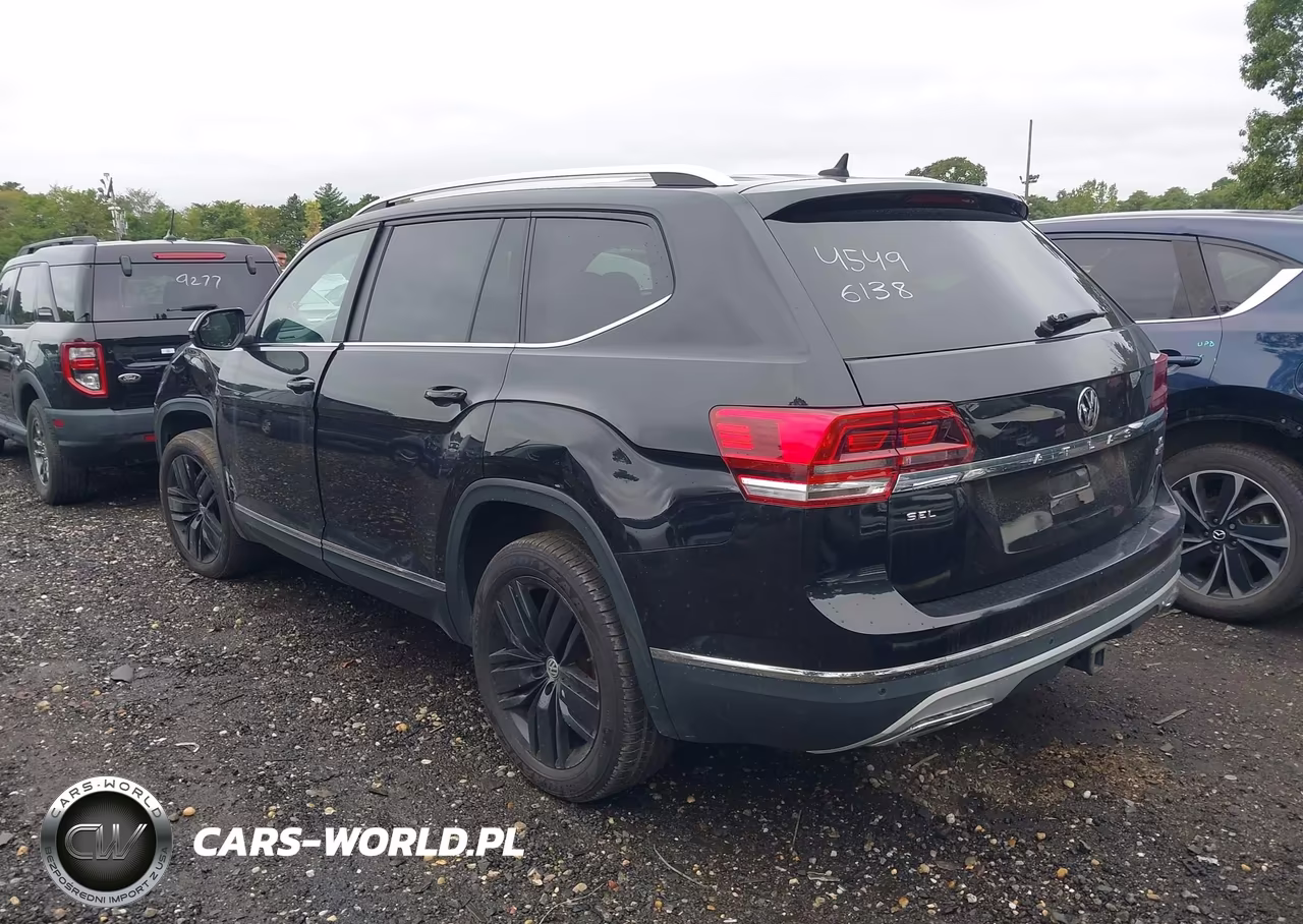 2018 Volkswagen Atlas 3.6L V6 Sel VIN:1V2MR2CAXJC527470 - 3