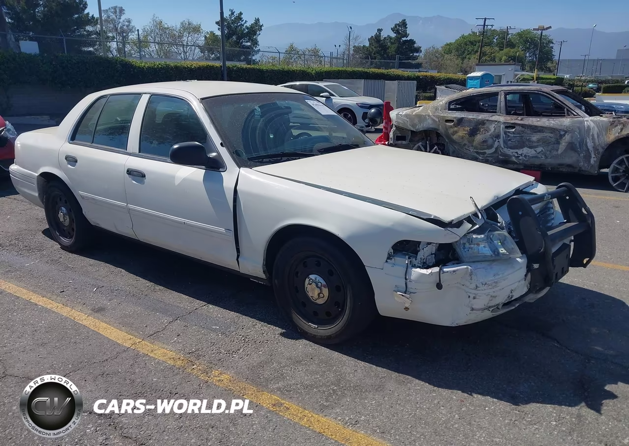 2010 Ford Crown Victoria Police-Police Interceptor