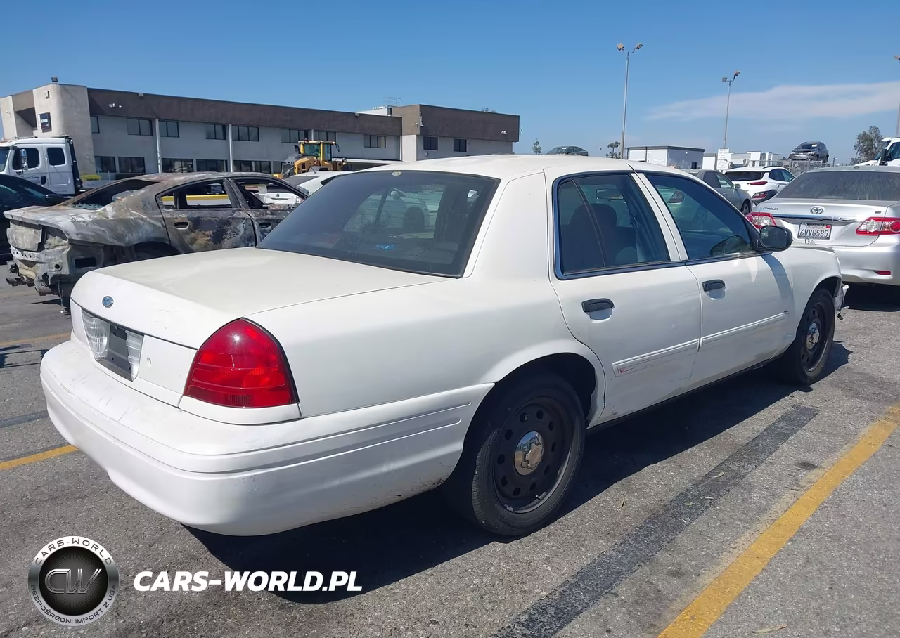 2010 Ford Crown Victoria Police-Police Interceptor VIN:2FABP7BV0AX117740 - 4