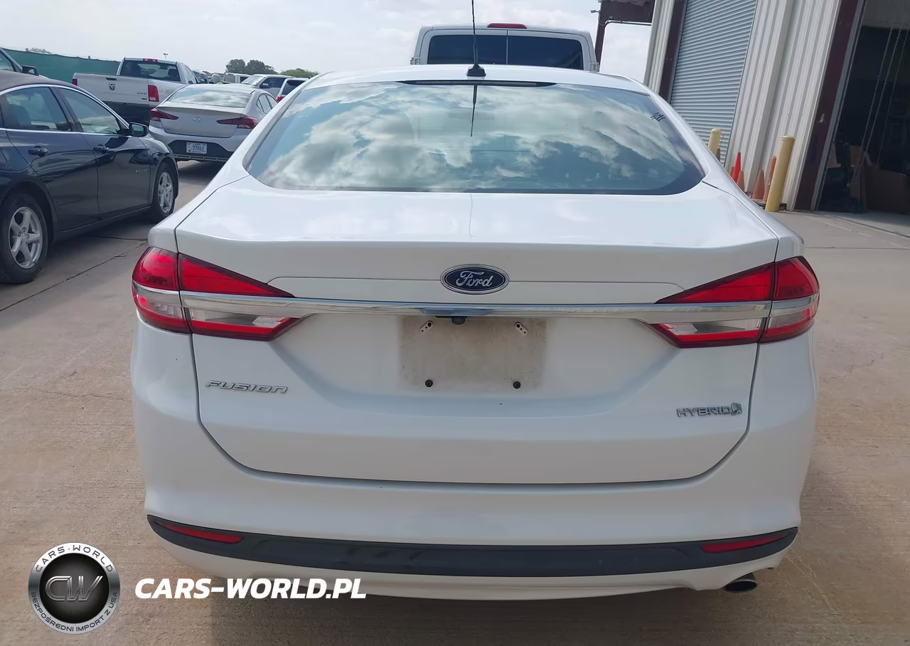 2018 Ford Fusion Hybrid S VIN:3FA6P0UU5JR254362 - 16