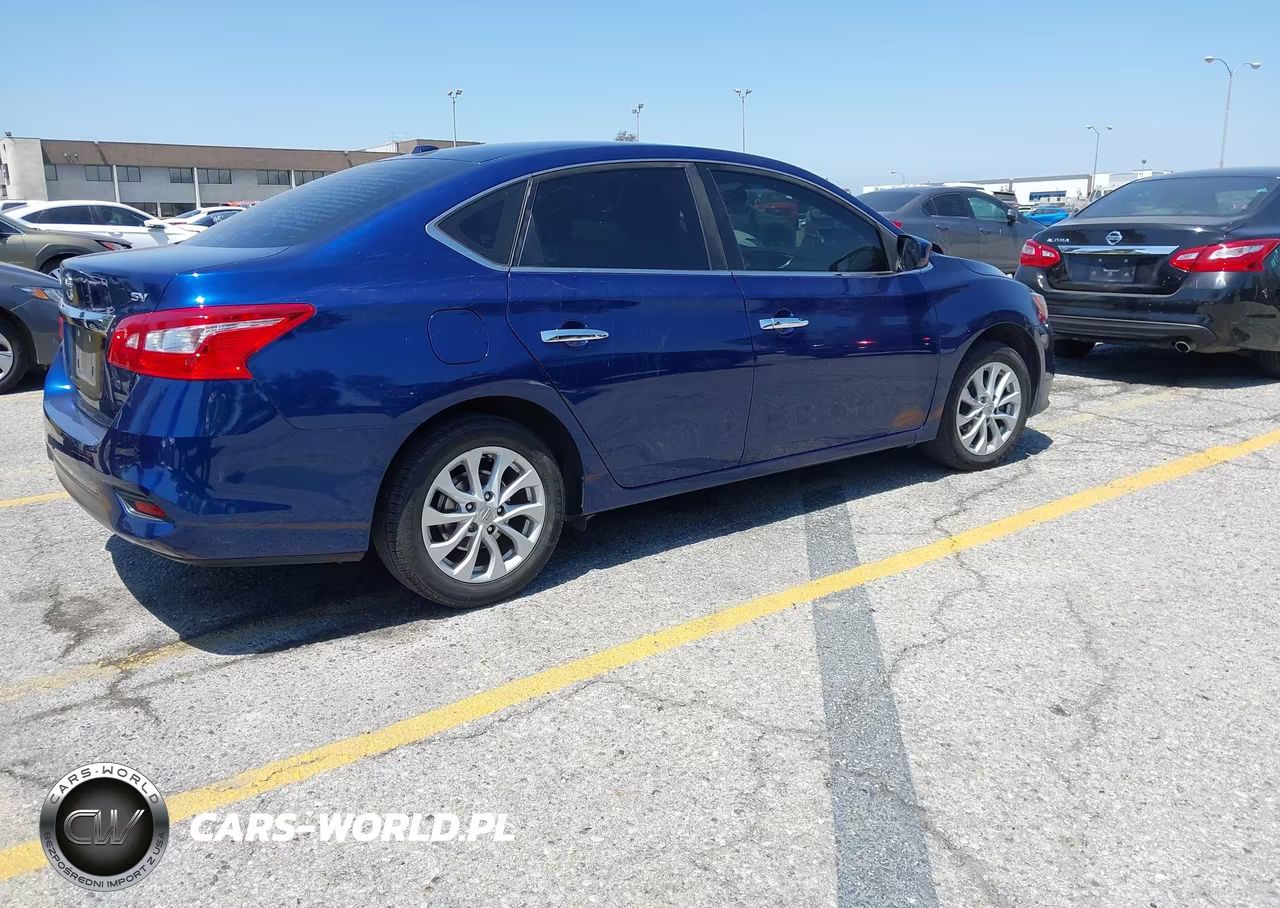 2018 Nissan Sentra Sv VIN:3N1AB7AP3JY249163 - 4