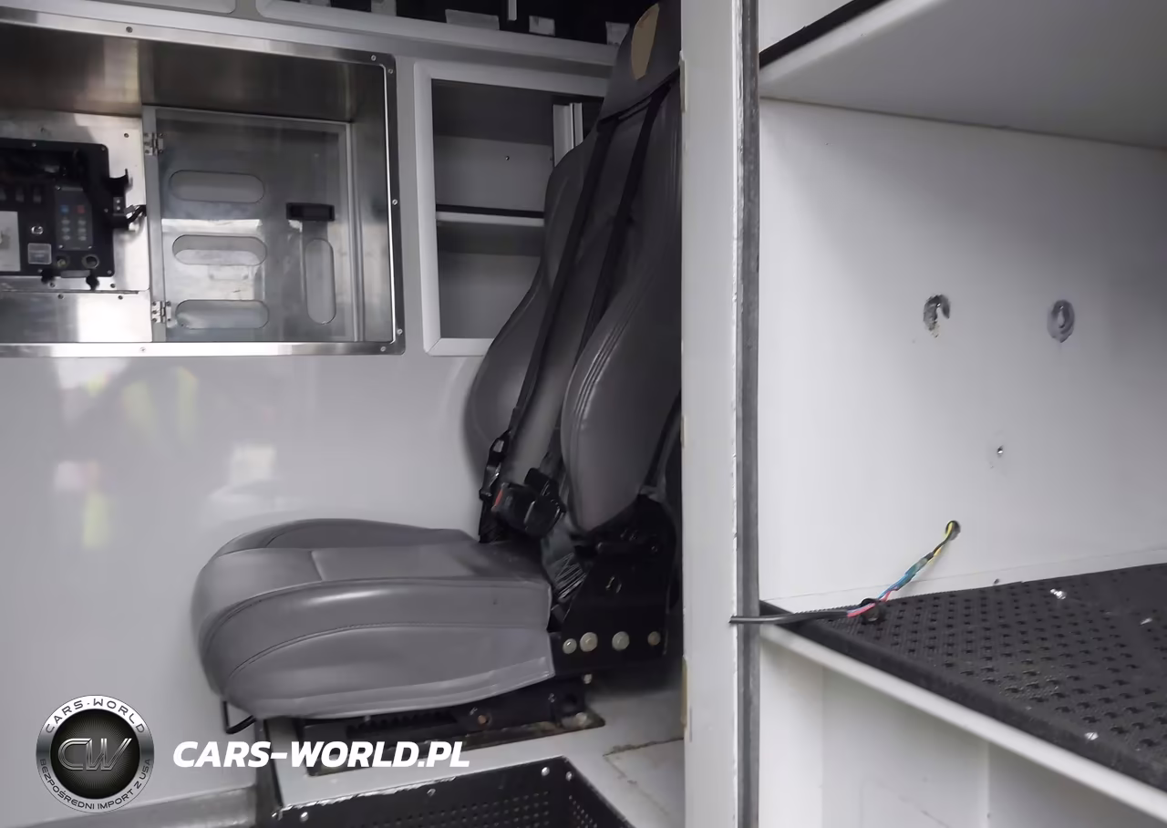 2017 Ford F-550 Chassis Lariat-Xl-Xlt VIN:1FD0X5HT9HED73068 - 18