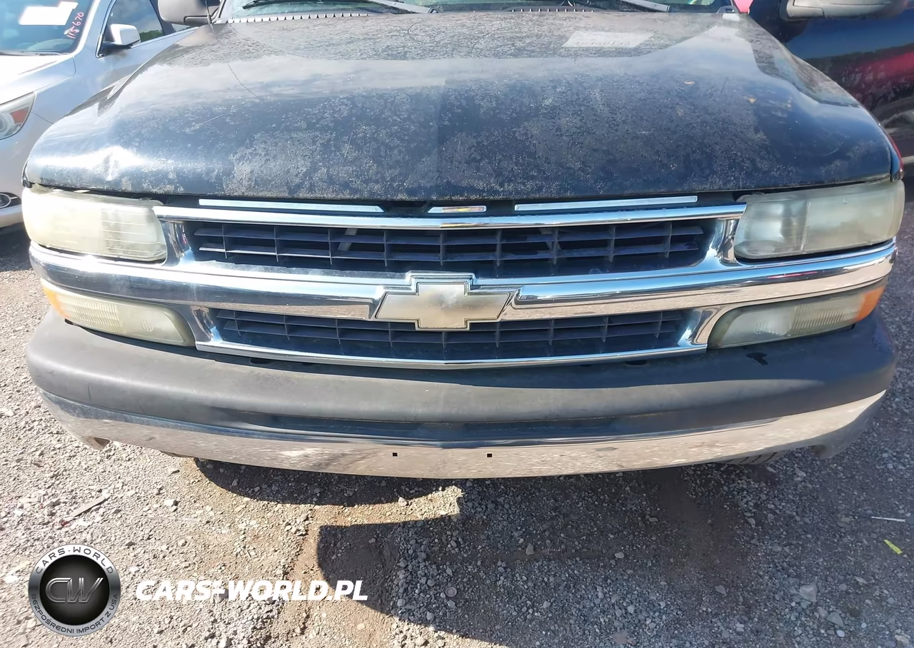 2005 Chevrolet Tahoe Ls VIN:1GNEC13V15R106817 - 6