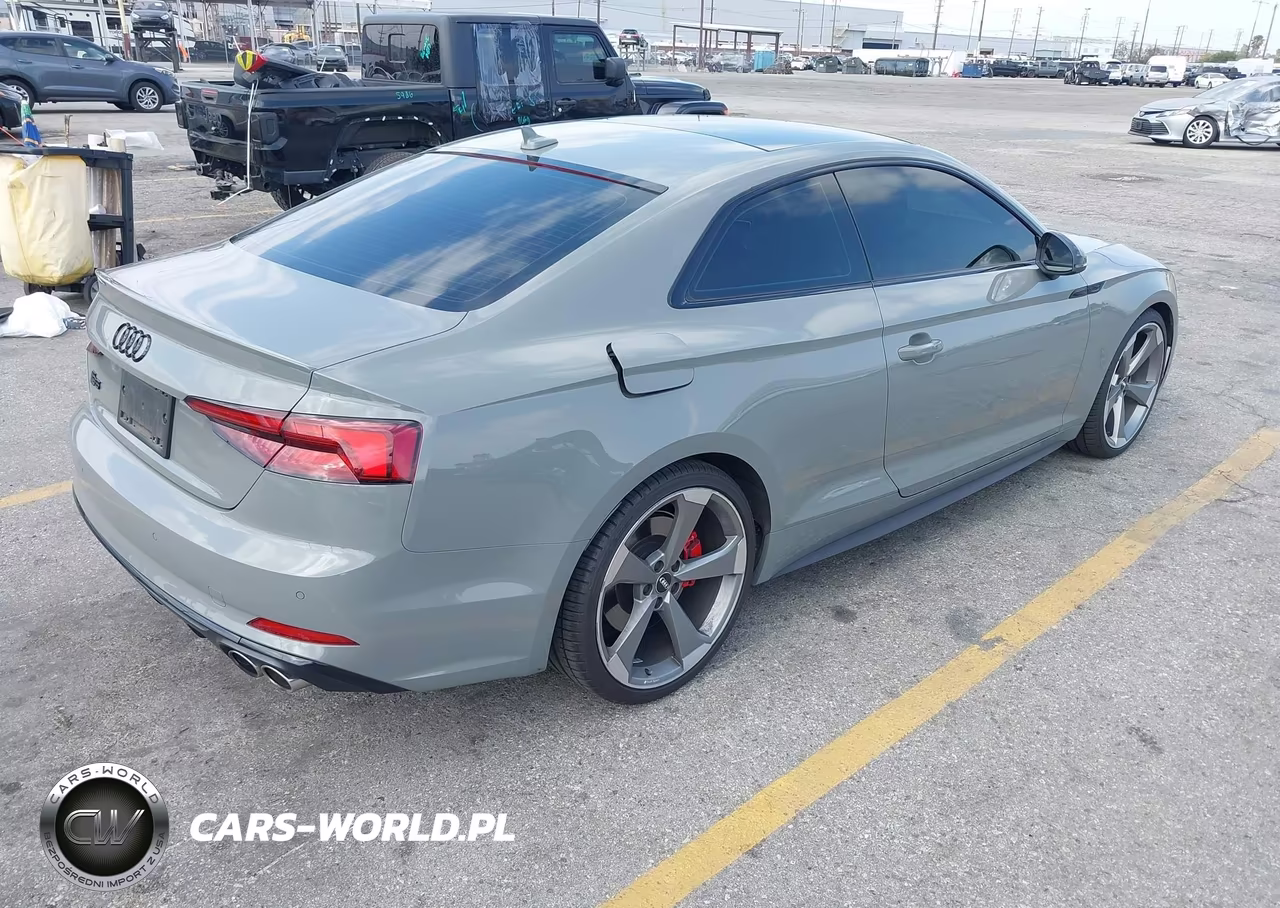 2019 Audi S5 3.0T Premium VIN:WAUP4AF5XKA066822 - 4
