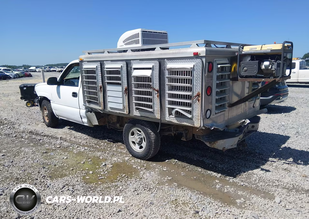2003 Chevrolet Silverado 1500 Work Truck VIN:1GCEC14VX3Z112555 - 3