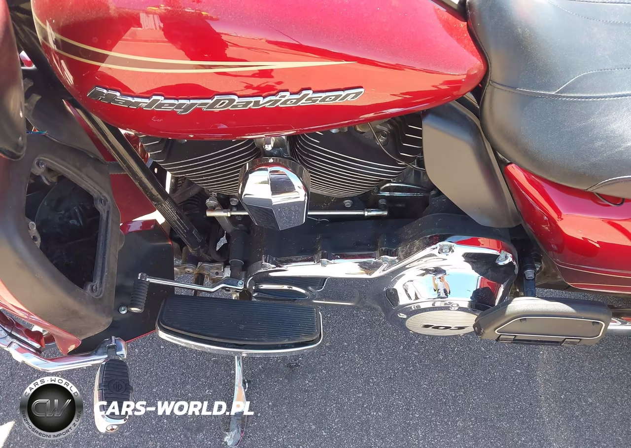 2013 Harley-Davidson Fltru Road Glide Ultra VIN:1HD1KGM16DB617633 - 9