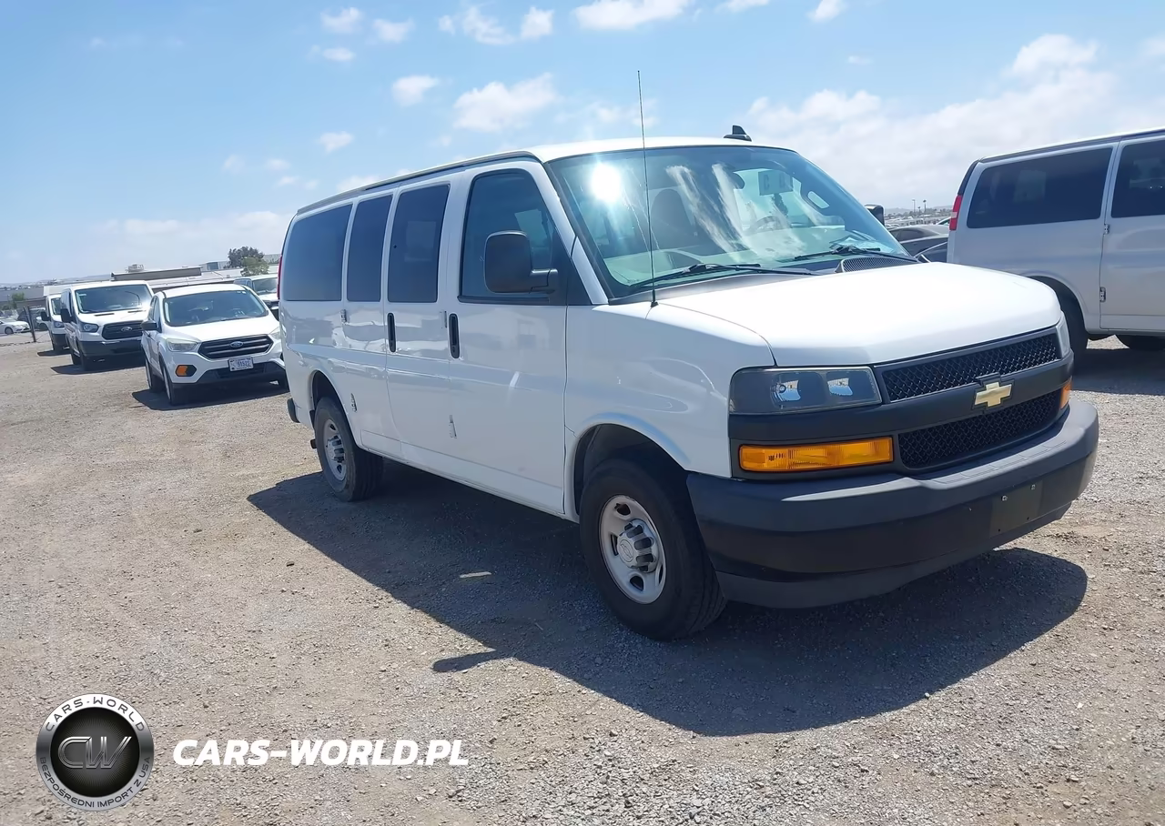 2019 Chevrolet Express 2500 Ls – zdjęcie 1 z 17