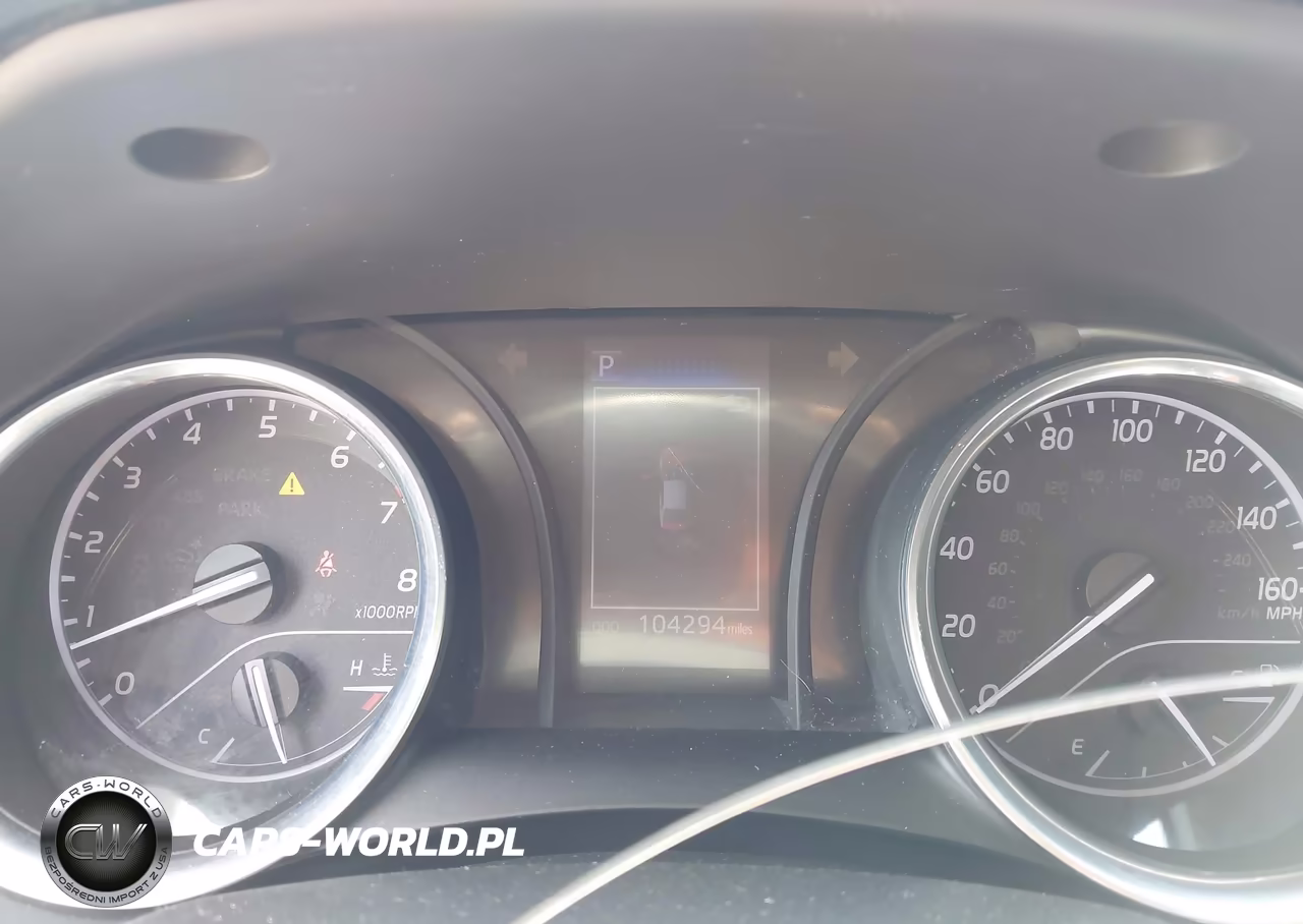 2018 Toyota Camry Le VIN:4T1B11HK3JU672433 - 7