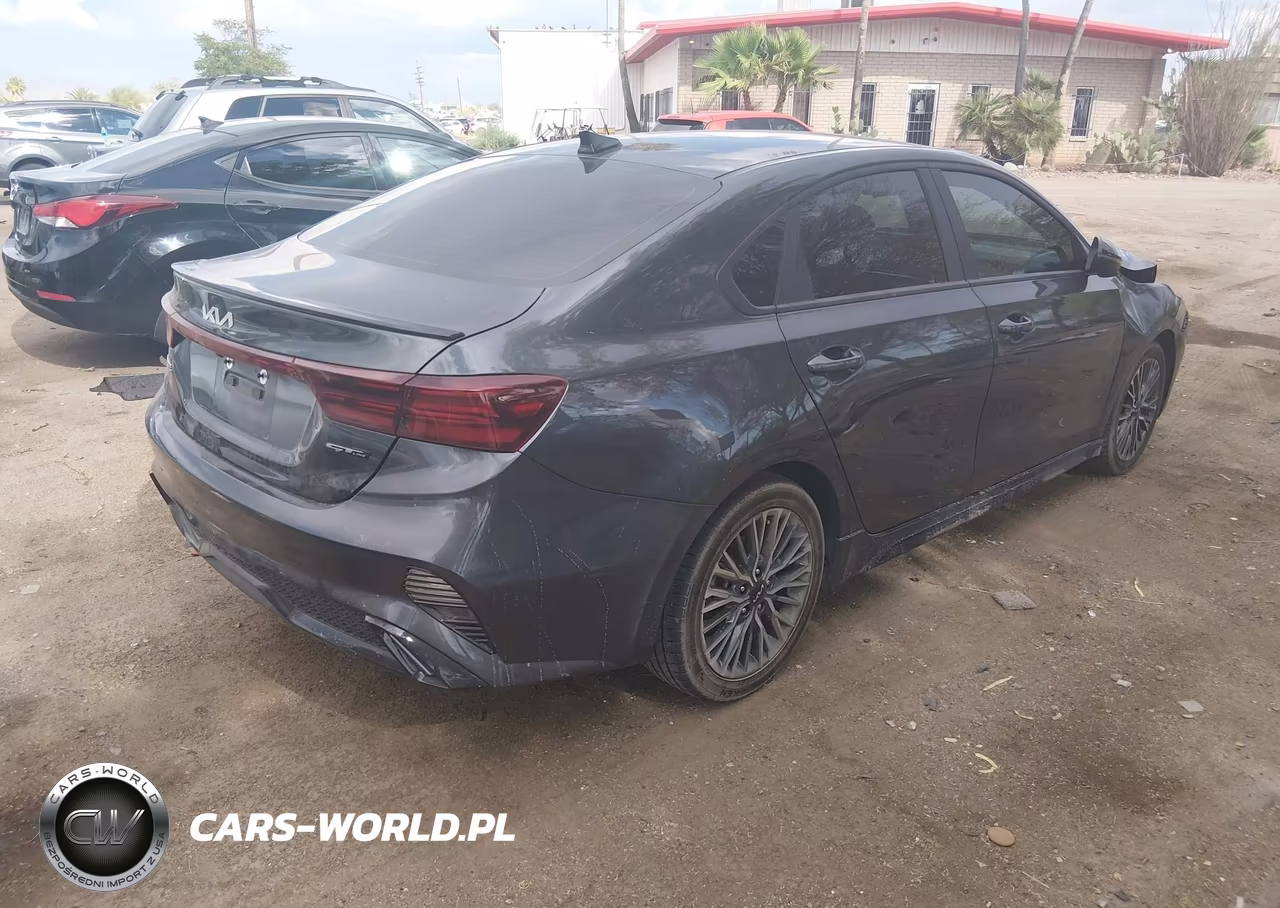 2023 Kia Forte Gt-Line VIN:3KPF54AD3PE642718 - 4