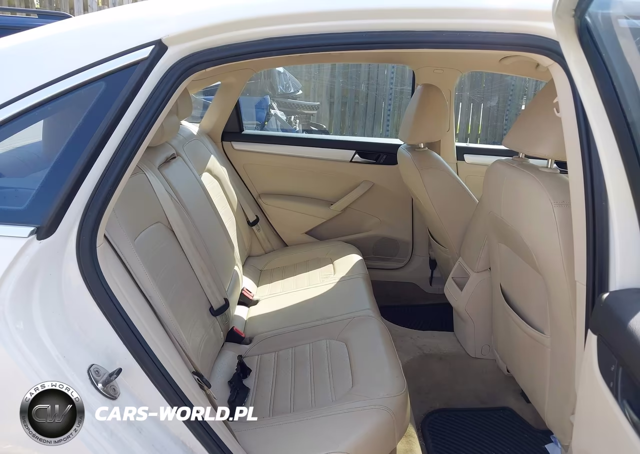 2012 Volkswagen Passat 3.6L V6 Se VIN:1VWBM7A39CC094023 - 8