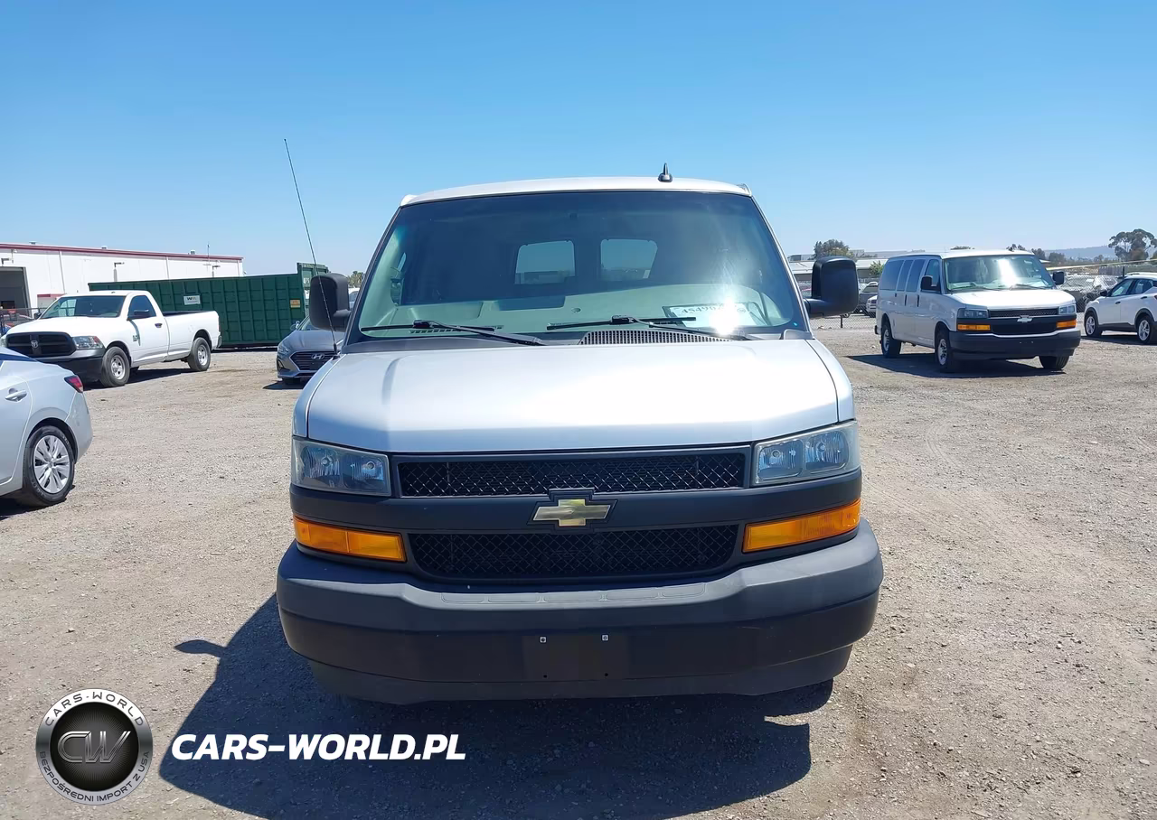 2019 Chevrolet Express 2500 Ls VIN:1GAWGEFGXK1288199 - 13