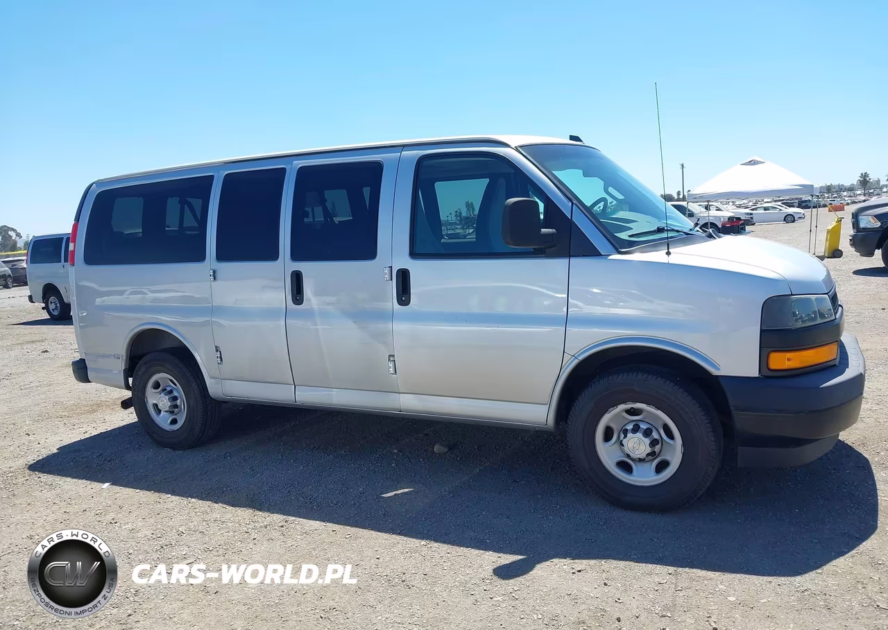 2019 Chevrolet Express 2500 Ls VIN:1GAWGEFGXK1288199 - 14